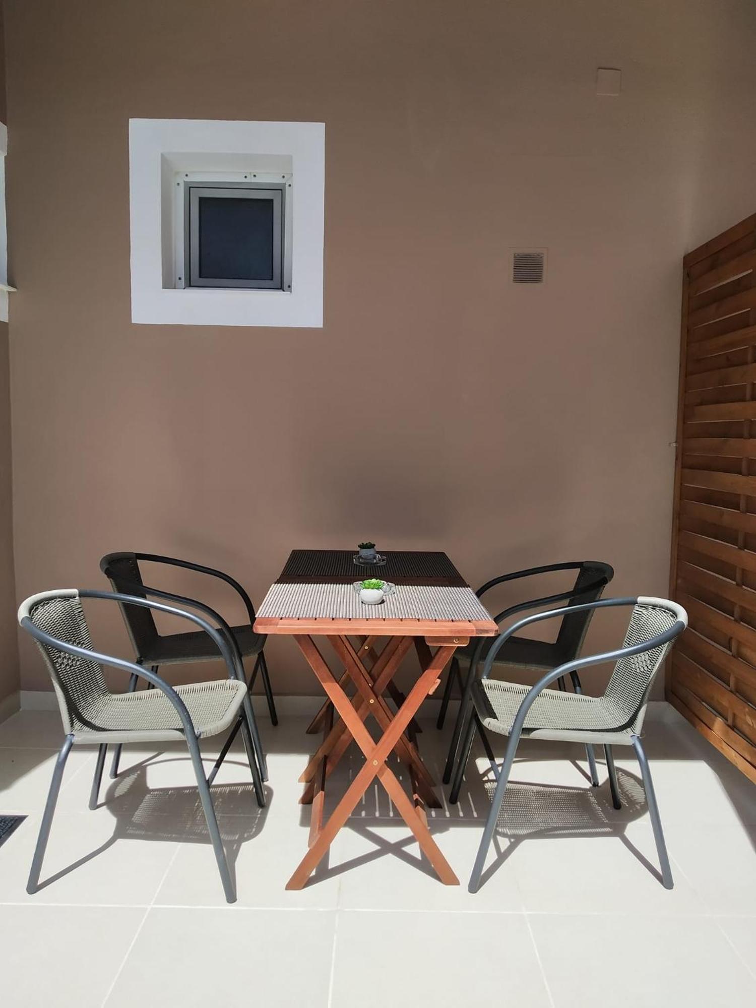 Trousas Apartments Róda Kültér fotó