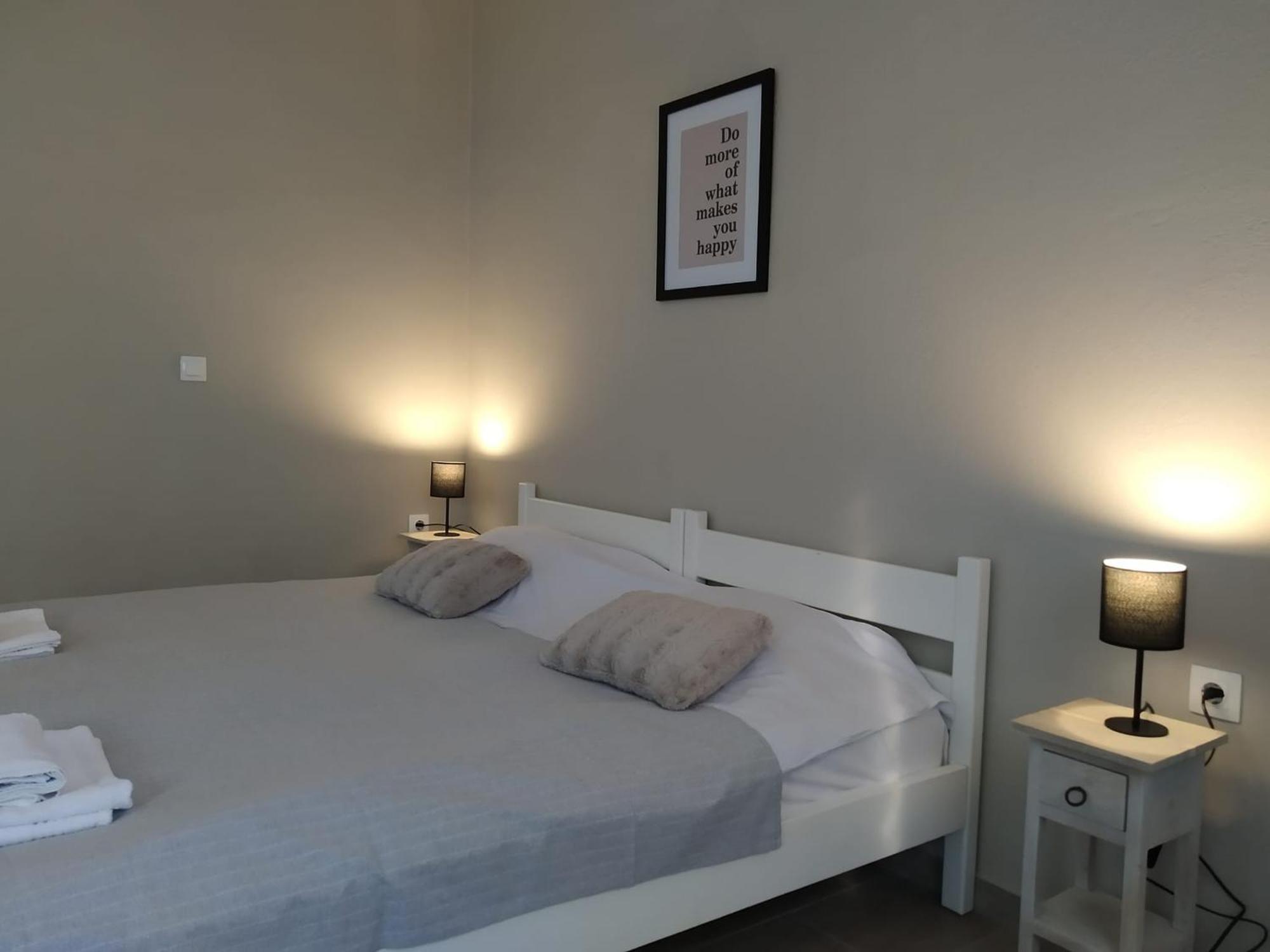 Trousas Apartments Róda Kültér fotó