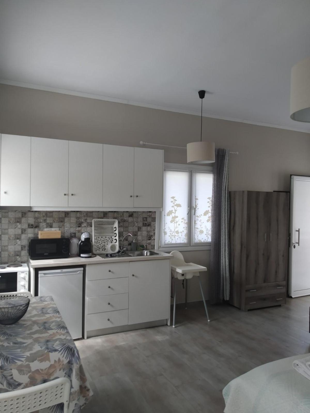 Trousas Apartments Róda Kültér fotó