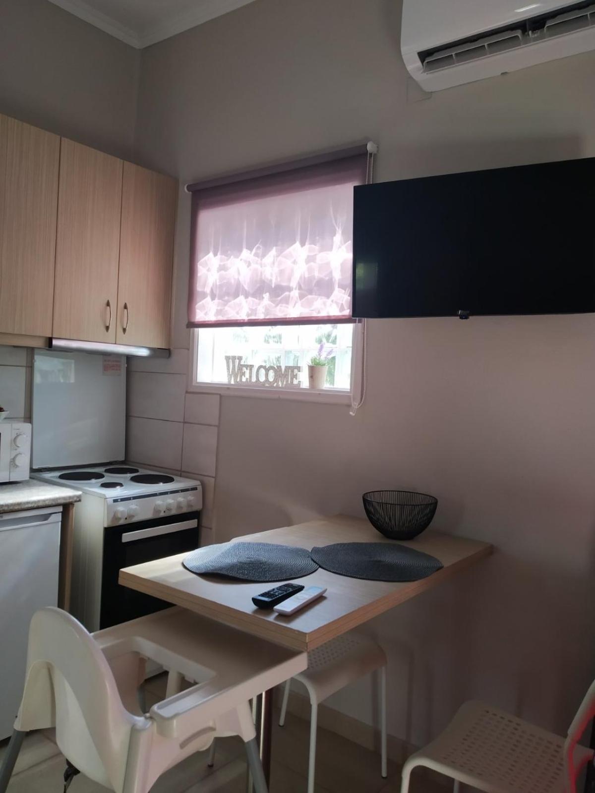 Trousas Apartments Róda Kültér fotó